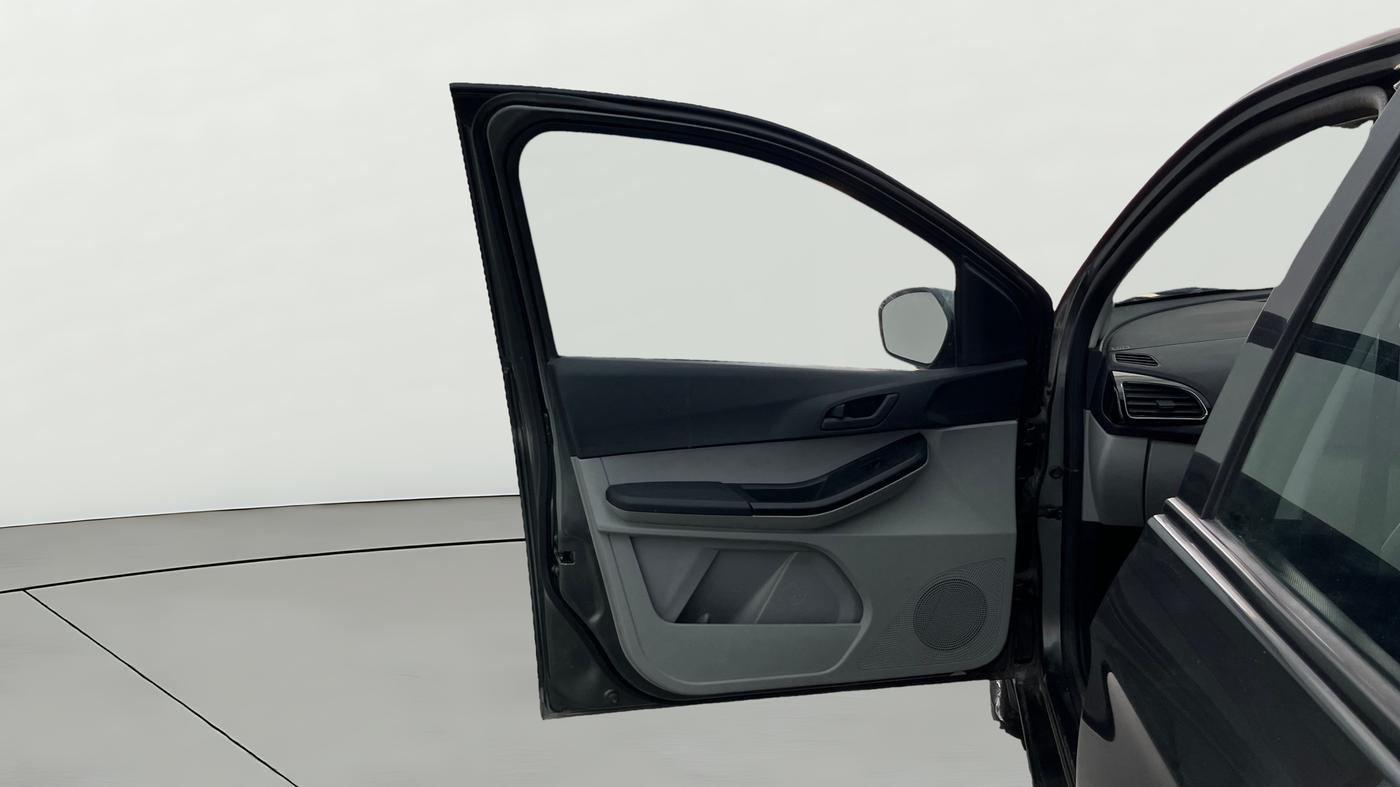 2021 Tata Tiago XT PETROL, Petrol, Manual, 36,013 km, LHS Front Door