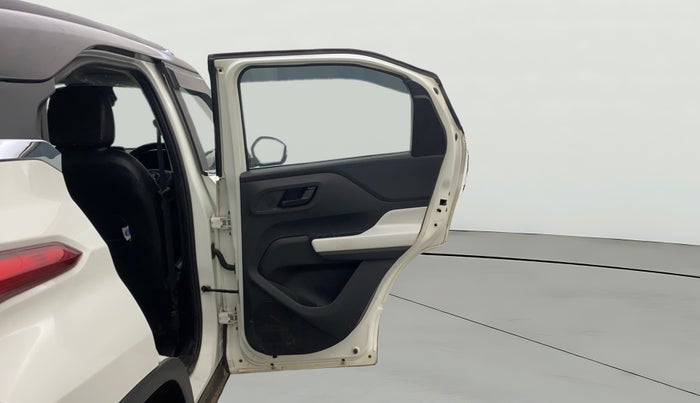 2023 Tata PUNCH ACCOMPLISHED DAZZLE SUNROOF CNG MT, CNG, Manual, 32,902 km, RHS Rear Door