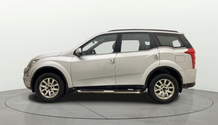 2015 Mahindra XUV500 W10, Diesel, Manual, 1,25,739 km, Left Side
