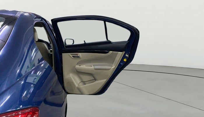 2017 Maruti Ciaz ALPHA 1.4 PETROL, Petrol, Manual, 99,095 km, RHS Rear Door