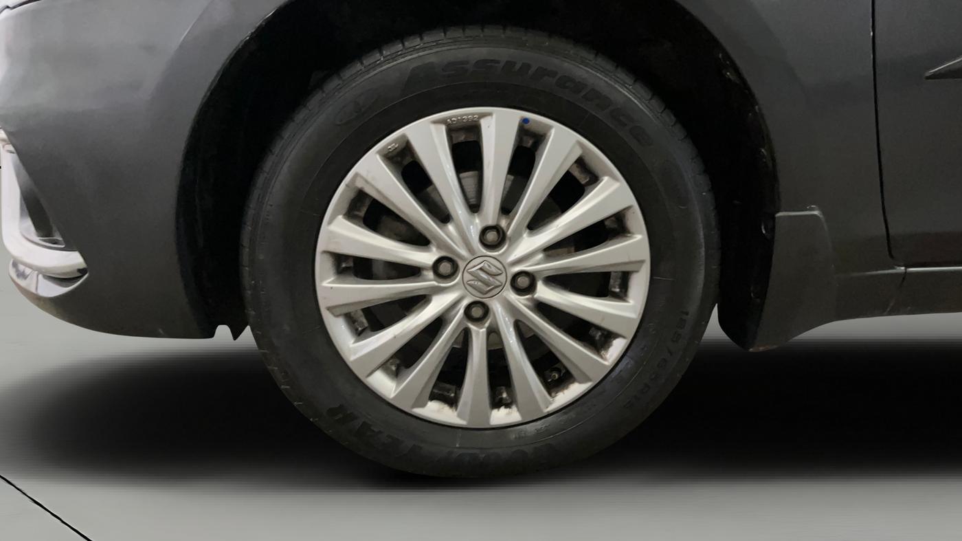 2022 Maruti Ciaz ZETA AT 1.5  SHVS PETROL, Petrol, Automatic, 58,097 km, Left Front Wheel