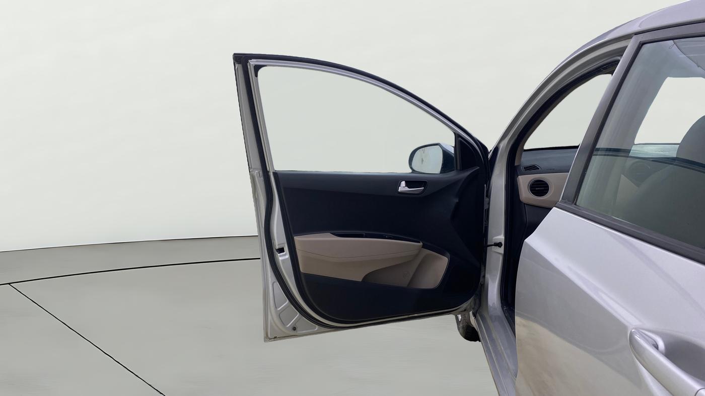 2018 Hyundai Xcent S 1.2, CNG, Manual, 99,263 km, LHS Front Door