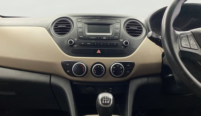 2016 Hyundai Grand i10 ASTA (O) 1.2 KAPPA VTVT, Petrol, Manual, 67,481 km, Air Conditioner