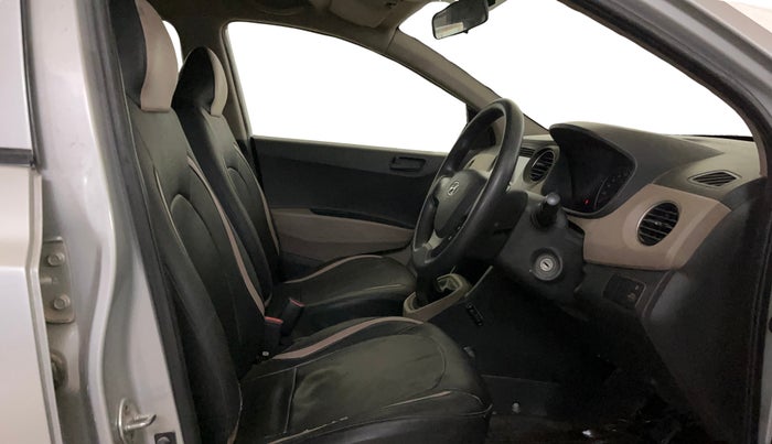 2016 Hyundai Grand i10 MAGNA 1.2 KAPPA VTVT, Petrol, Manual, 96,223 km, Right Side Front Door Cabin