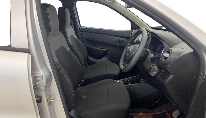2024 Renault Kwid RXL(O) 1.0L AMT, Petrol, Automatic, 8,573 km, Right Side Front Door Cabin