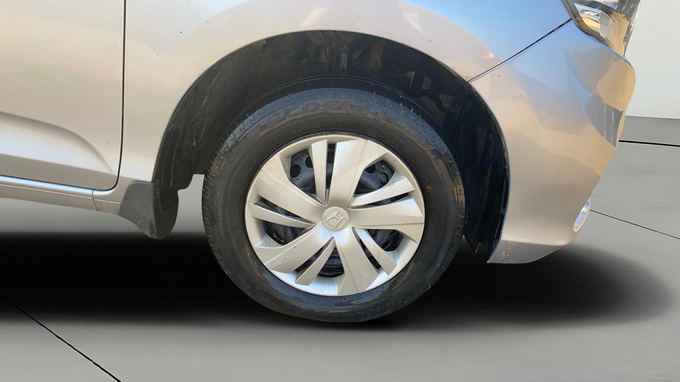 2020 Honda Amaze 1.2L I-VTEC S, CNG, Manual, 65,296 km, Right Front Wheel