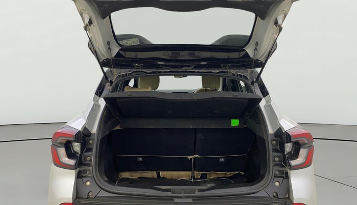 2022 Renault Kiger RXT (O) MT DUAL TONE, Petrol, Manual, 24,402 km, Boot Open Zoomed View