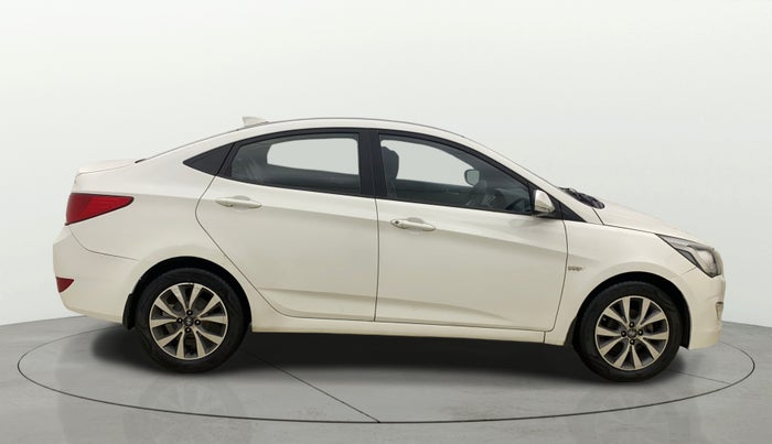 2016 Hyundai Verna 1.6 VTVT SX, Petrol, Manual, 1,13,295 km, Right Side View