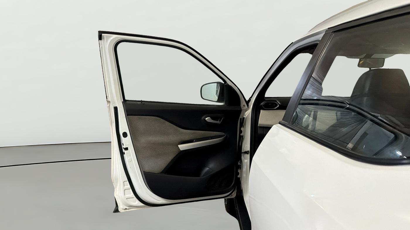 2021 Nissan MAGNITE XL, Petrol, Manual, 65,771 km, LHS Front Door