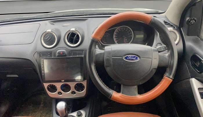 2012 Ford Figo TITANIUM 1.4 DIESEL, Diesel, Manual, 1,33,231 km, Steering Wheel Close Up