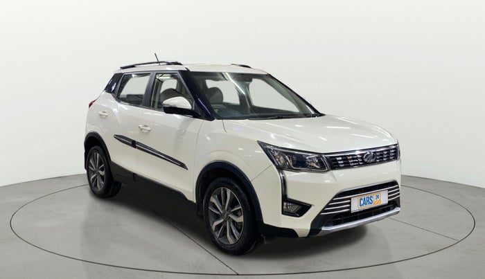 2021 Mahindra XUV300 W8 (O) 1.5 DIESEL AMT, Diesel, Automatic, 60,064 km, Right Front Diagonal