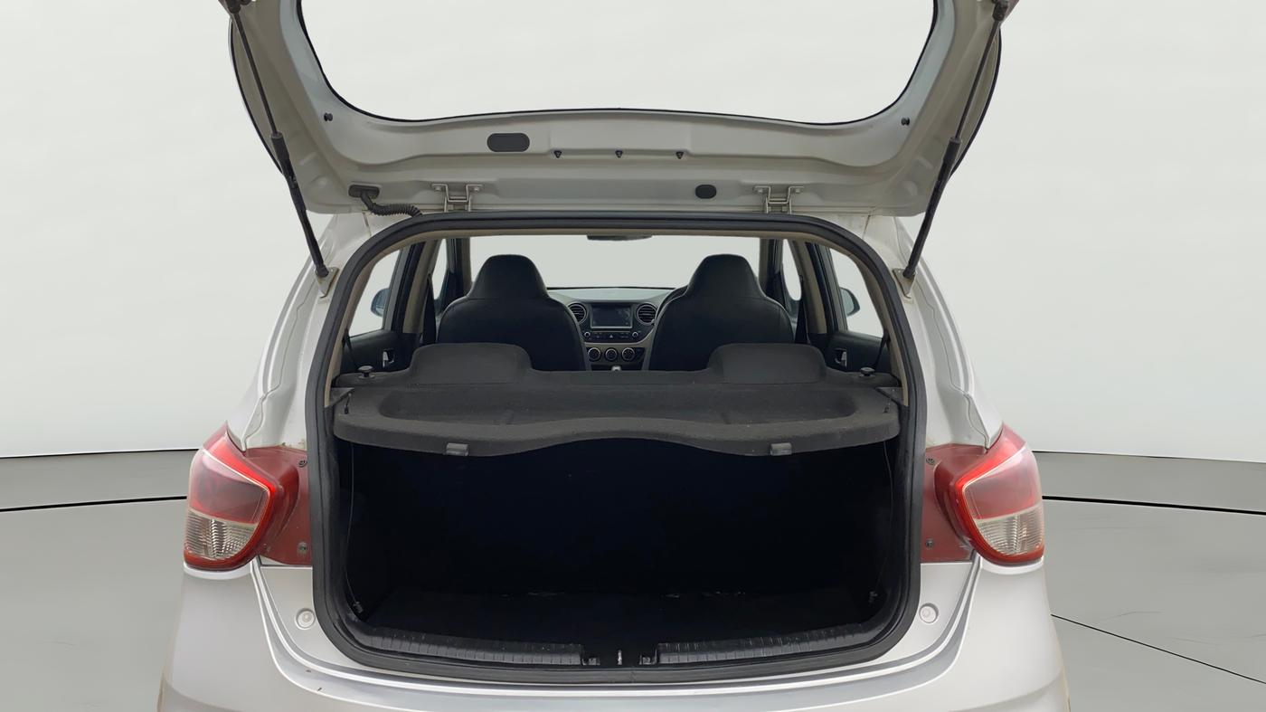2017 Hyundai Grand i10 SPORTZ (O) AT 1.2 KAPPA VTVT, Petrol, Automatic, 75 km, Boot Open Zoomed View