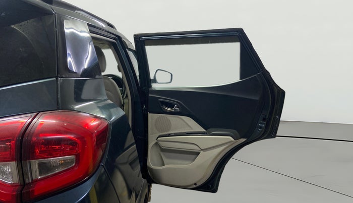 2019 Mahindra XUV300 W8 (O) 1.5 DIESEL, Diesel, Manual, 84,648 km, RHS Rear Door