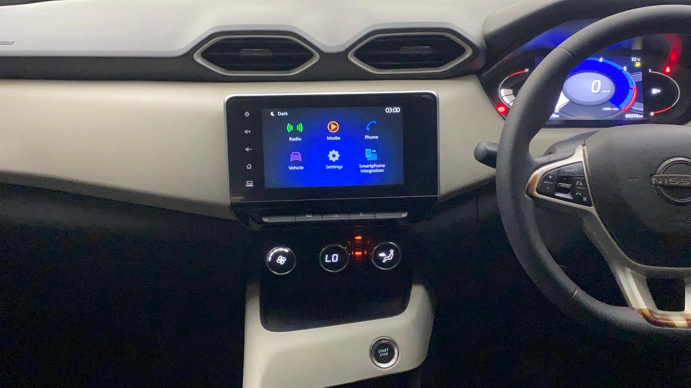 2021 Nissan MAGNITE XV MT, Petrol, Manual, 65,375 km, Air Conditioner