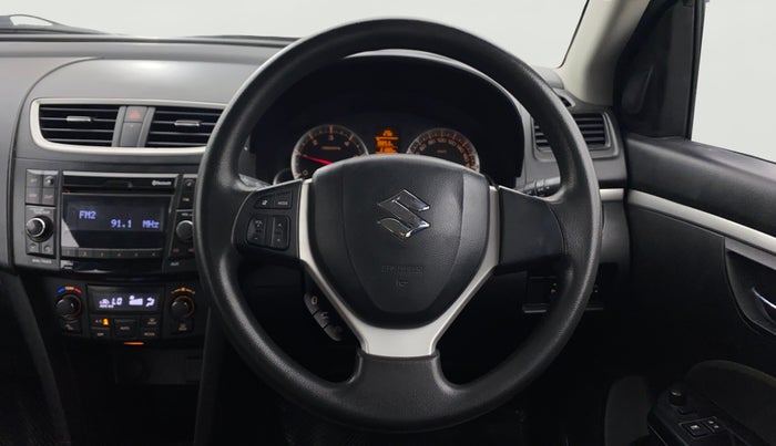 2015 Maruti Swift ZDI, Diesel, Manual, 31,878 km, Steering Wheel Close Up