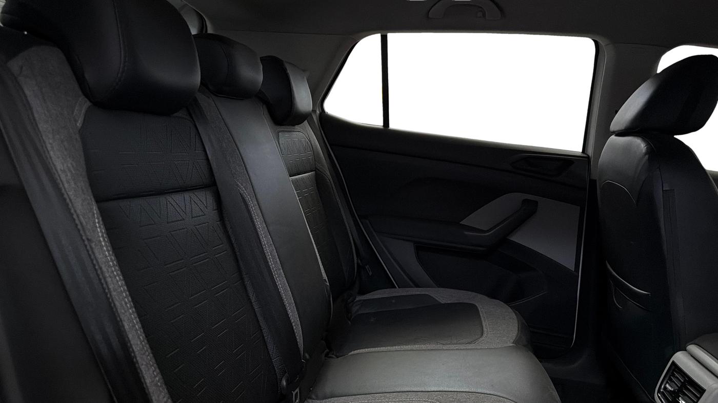 2023 Skoda KUSHAQ Active plus 1.0 TSI , Petrol, Manual, 24,526 km, Right Side Rear Door Cabin