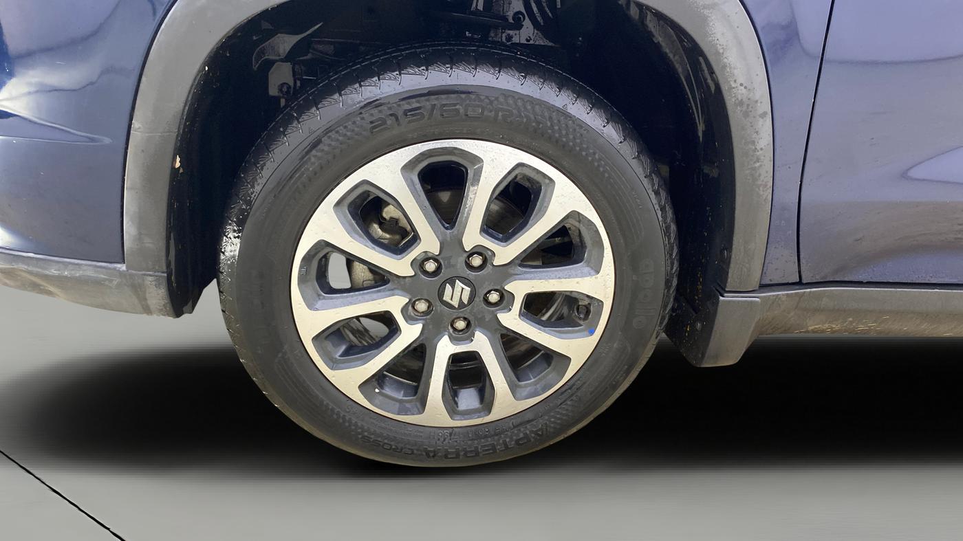 2024 Maruti Grand Vitara ALPHA SMART HYBRID AT, Petrol, Automatic, 27,304 km, Left Front Wheel