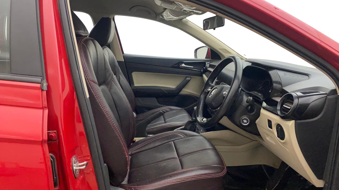 2022 Skoda SLAVIA AMBITION 1.0L TSI AT, Petrol, Automatic, 46,095 km, Right Side Front Door Cabin