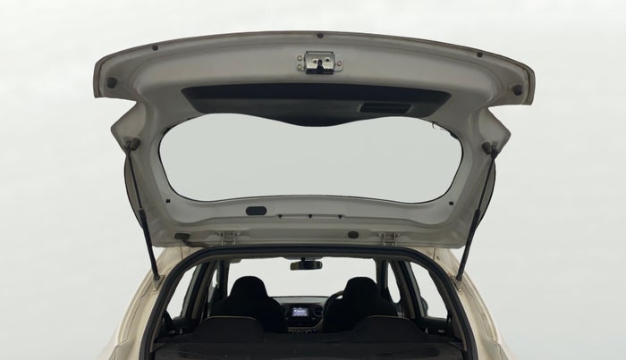 2017 Hyundai Grand i10 SPORTZ 1.2 KAPPA VTVT, Petrol, Manual, 50,031 km, Boot Door Open