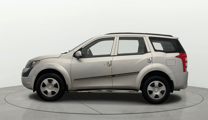 2016 Mahindra XUV500 W4 1.99, Diesel, Manual, 61,726 km, Left Side