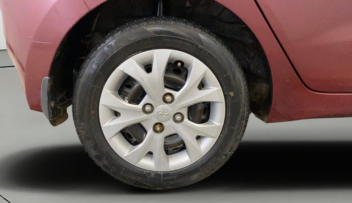 2016 Hyundai Grand i10 MAGNA 1.2 KAPPA VTVT, Petrol, Manual, 69,860 km, Right Rear Wheel