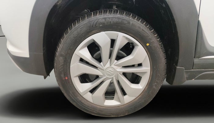 2025 Maruti FRONX SIGMA CNG 1.2 MT, CNG, Manual, 114 km, Left Front Wheel