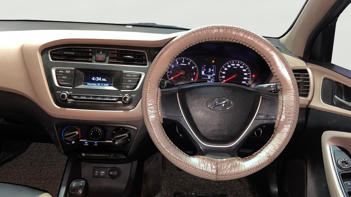 2018 Hyundai Elite i20 MAGNA EXECUTIVE 1.2, CNG, Manual, 94,783 km, Steering Wheel Close Up
