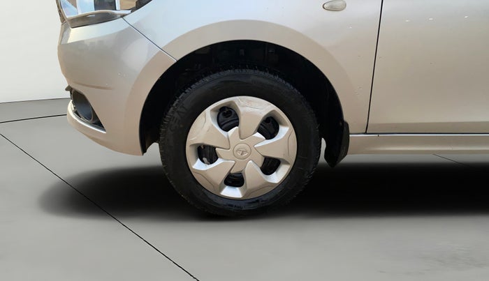 2018 Tata Tiago XT PETROL, CNG, Manual, 72,080 km, Left Front Wheel