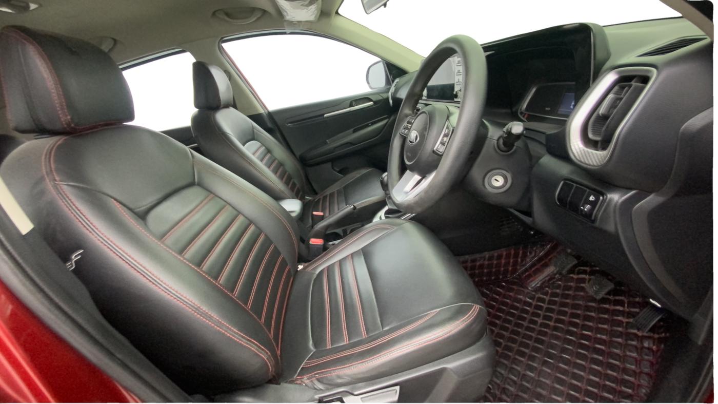 2021 KIA SONET HTK PLUS 1.2, Petrol, Manual, 81,221 km, Right Side Front Door Cabin