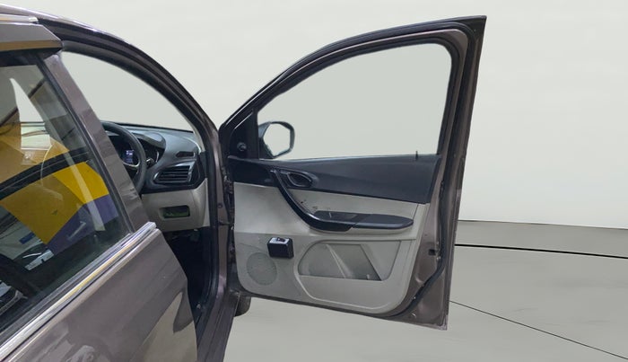 2019 Tata Tiago XE PETROL, Petrol, Manual, 50,945 km, RHS Front Door