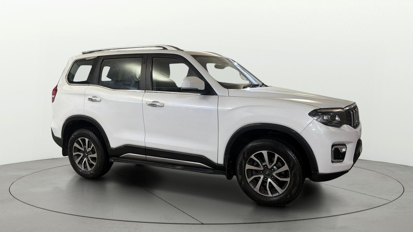 2024 Mahindra SCORPIO-N Z8 L DIESEL AT 2WD 7 STR, Diesel, Automatic, 38,778 km, Right Front Diagonal
