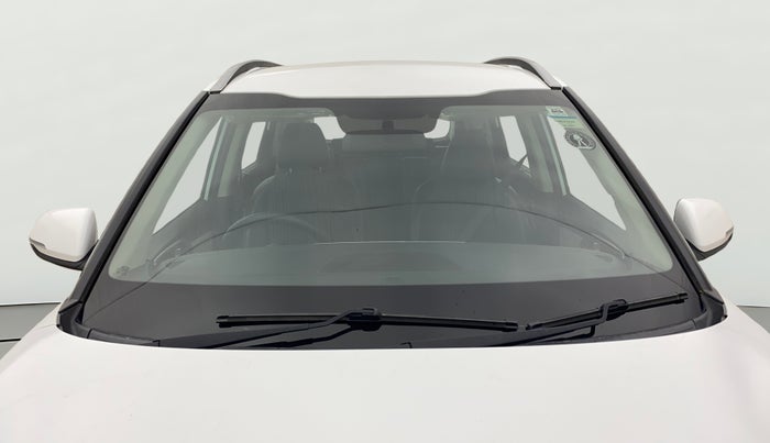 2023 KIA CARENS PRESTIGE PLUS 1.5 IMT DIESEL 7 STR, Diesel, Manual, 15,169 km, Front Windshield