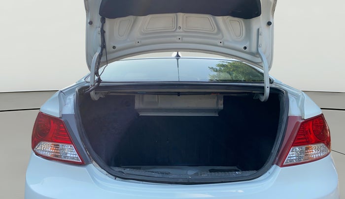 2013 Hyundai Verna FLUIDIC 1.6 VTVT SX, Petrol, Manual, 42,504 km, Boot Open Zoomed View