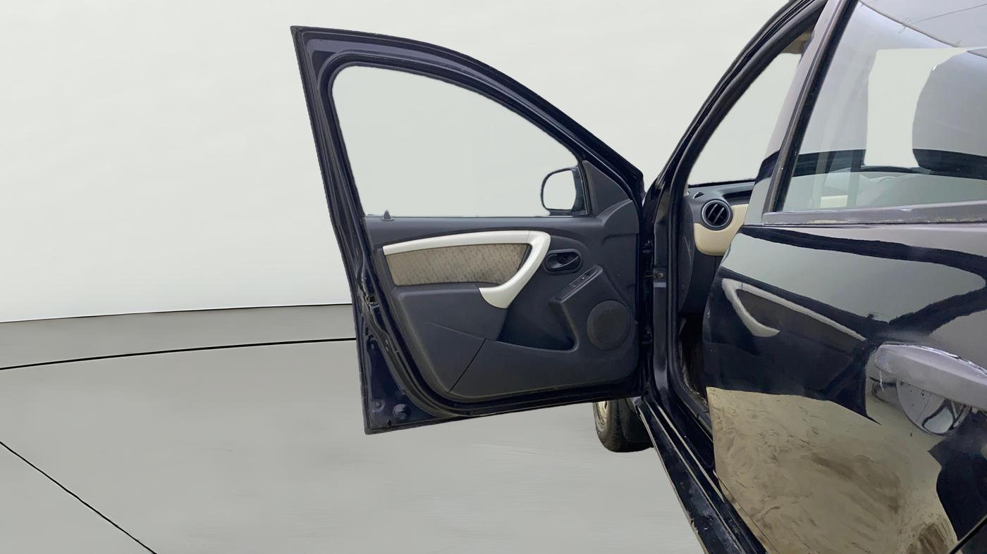 2013 Renault Duster 85 PS RXL DIESEL, Diesel, Manual, 81,103 km, LHS Front Door