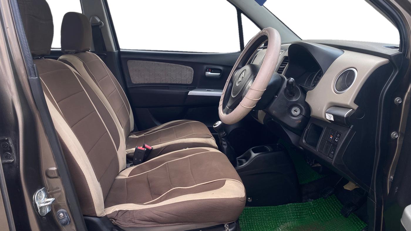2015 Maruti Wagon R 1.0 VXI, Petrol, Manual, 98,086 km, Right Side Front Door Cabin