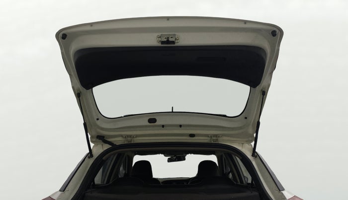 2018 Hyundai Elite i20 ASTA 1.2  CVT, Petrol, Automatic, 42,844 km, Boot Door Open