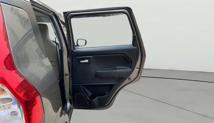 2024 Maruti New Wagon-R VXI 1.0 AMT, Petrol, Automatic, 8,858 km, RHS Rear Door