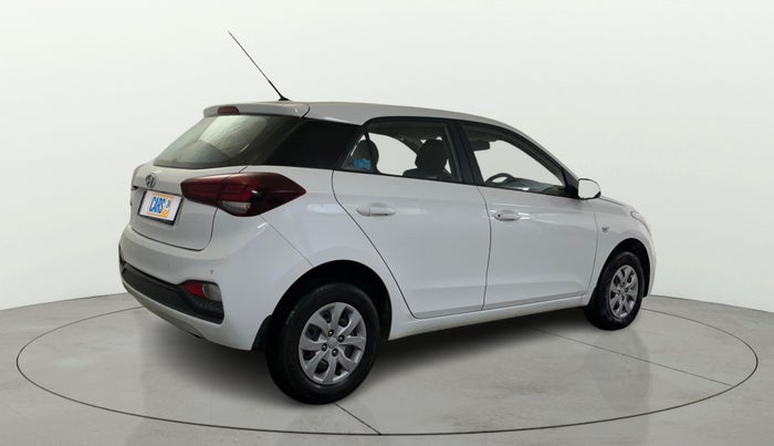 2020 Hyundai Elite i20 MAGNA PLUS 1.2, Petrol, Manual, 28,357 km, Right Back Diagonal