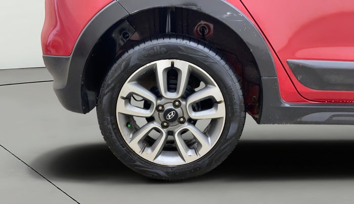 2016 Hyundai i20 Active 1.2 S, Petrol, Manual, 64,504 km, Right Rear Wheel