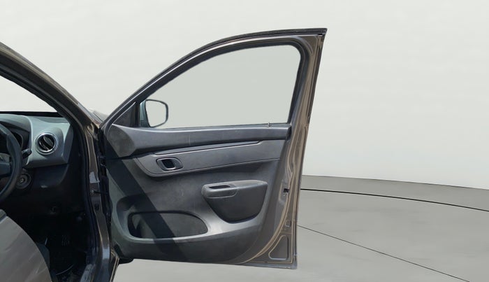 2017 Renault Kwid RXT 1.0, Petrol, Manual, 41,194 km, RHS Front Door