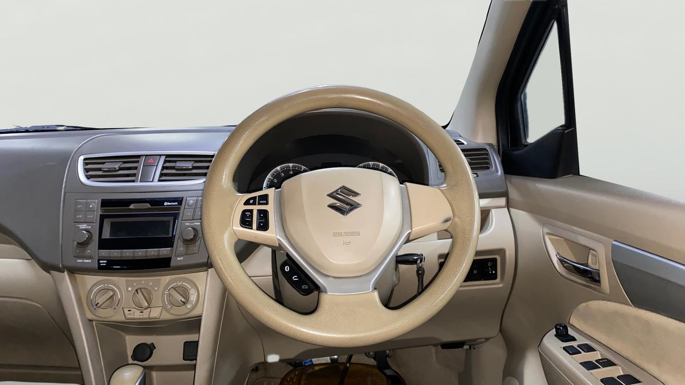 2016 Maruti Ertiga VXI AT, Petrol, Automatic, 68,424 km, Steering Wheel Close Up