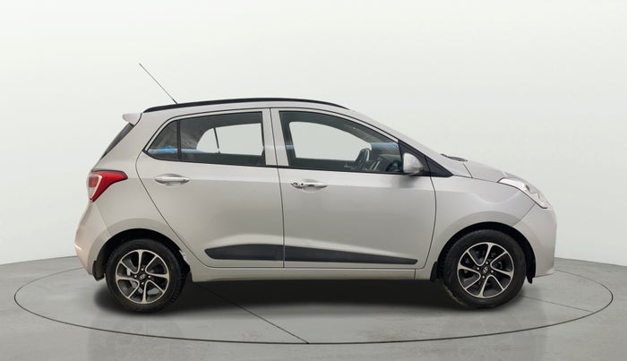 2017 Hyundai Grand i10 ASTA 1.2 KAPPA VTVT, Petrol, Manual, 31,302 km, Right Side View