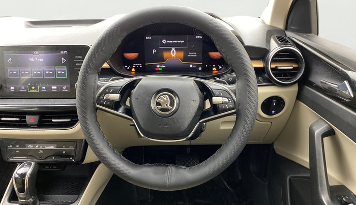 2022 Skoda SLAVIA STYLE 1.5L TSI DSG, Petrol, Automatic, 98,136 km, Steering Wheel Close Up