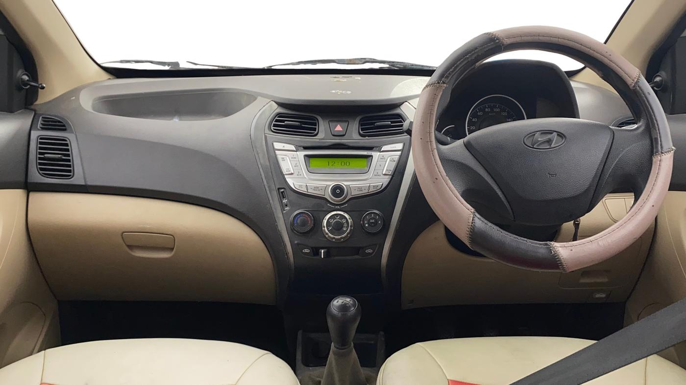 2013 Hyundai Eon MAGNA +, Petrol, Manual, 27,526 km, Dashboard