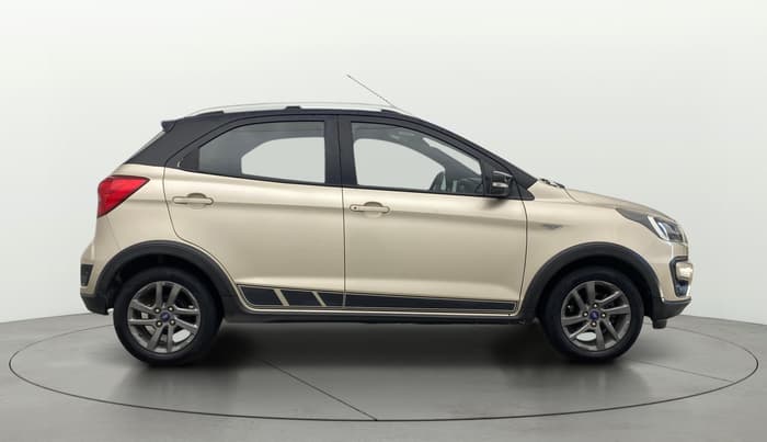 2018 Ford FREESTYLE TITANIUM PLUS 1.2 PETROL, Petrol, Manual, 70,815 km, Right Side View