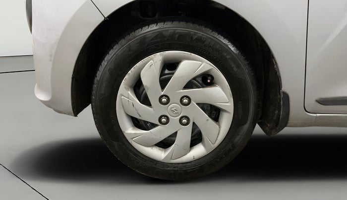 2019 Hyundai NEW SANTRO SPORTZ CNG, CNG, Manual, 86,196 km, Left Front Wheel