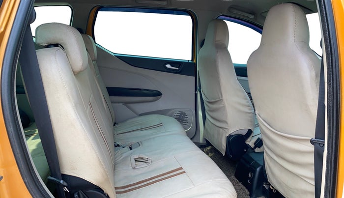 2019 Renault TRIBER RXZ, Petrol, Manual, 55,247 km, Right Side Rear Door Cabin