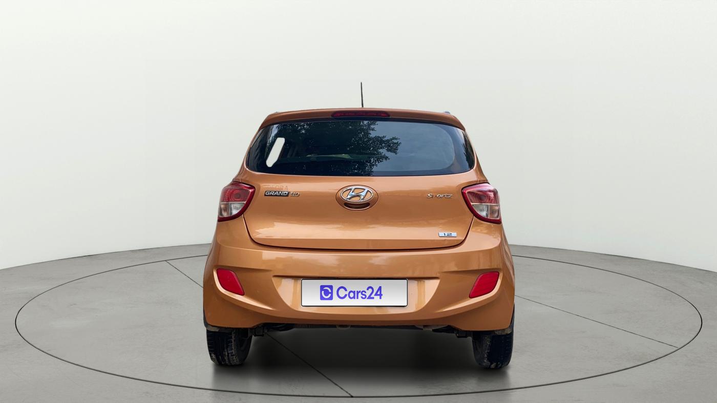 2016 Hyundai Grand i10 SPORTZ 1.2 KAPPA VTVT, Petrol, Manual, 39,920 km, Back/Rear