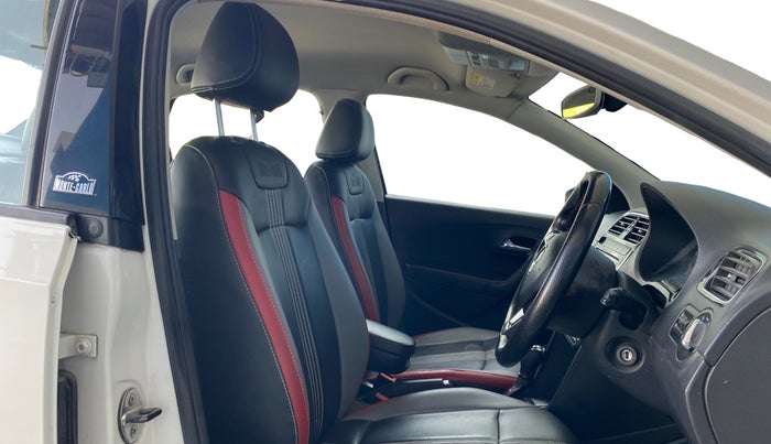 2019 Skoda Rapid STYLE 1.6 MPI AT, Petrol, Automatic, 82,335 km, Right Side Front Door Cabin