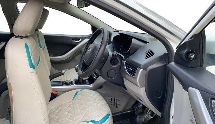 2018 Tata NEXON XZ PLUS PETROL DUAL TONE, Petrol, Manual, 86,988 km, Right Side Front Door Cabin